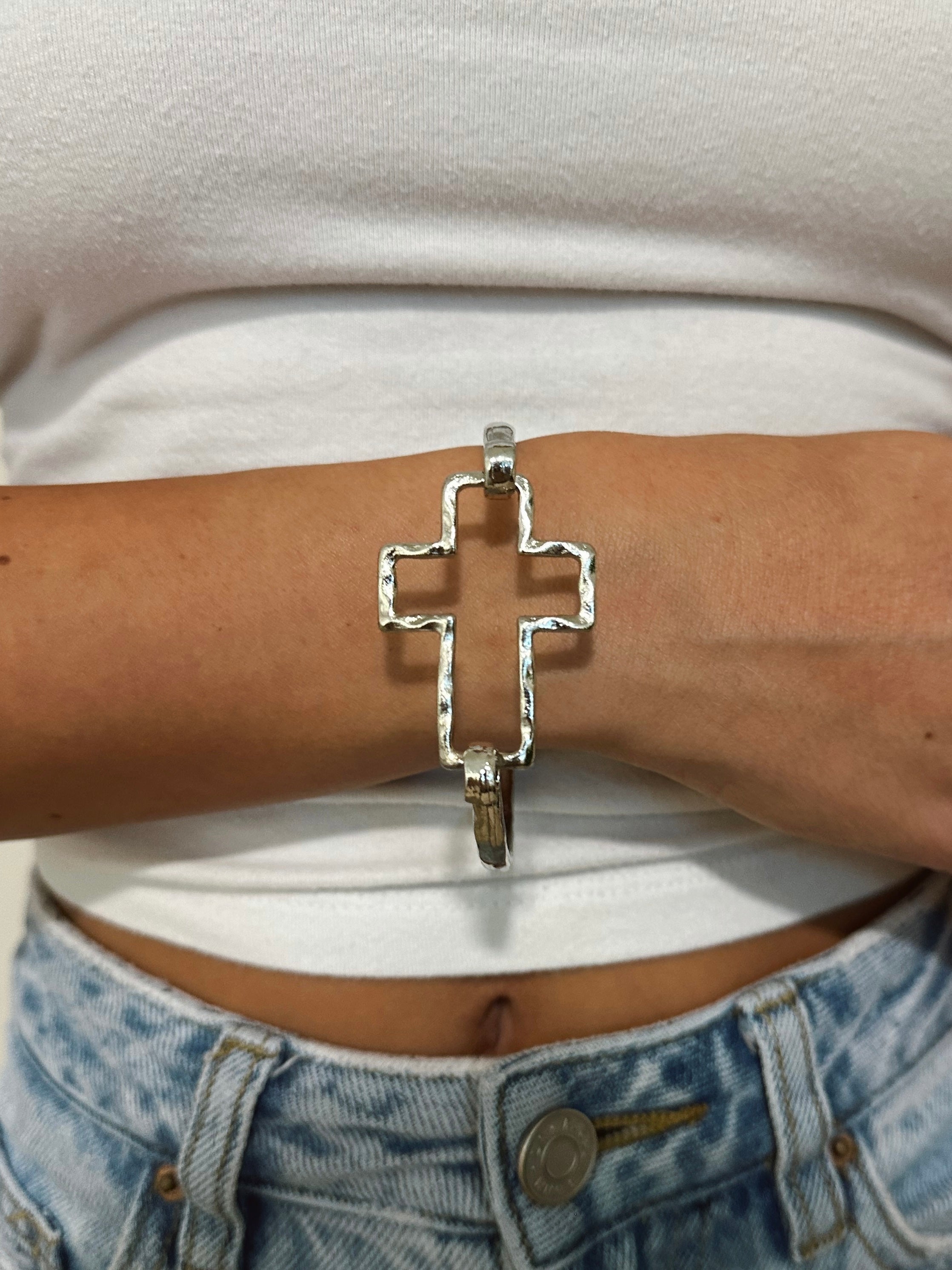 The Faith Bangle- Silver