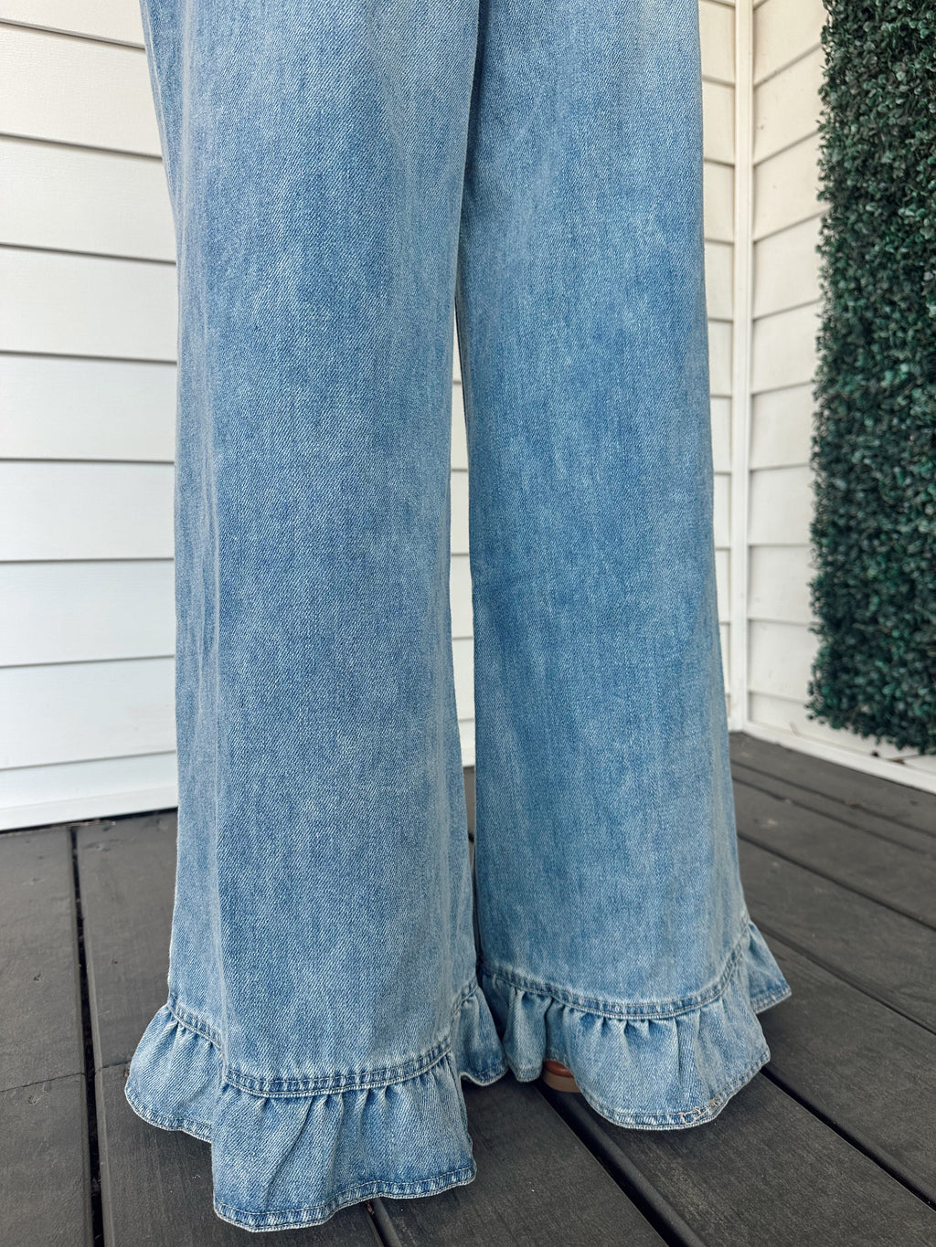 The Willow Ruffle Hem Jeans