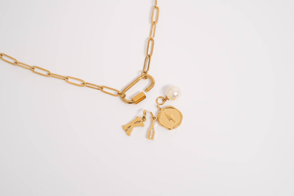 The Nova Charm Chain